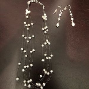 Lia Sophia necklace and earring set